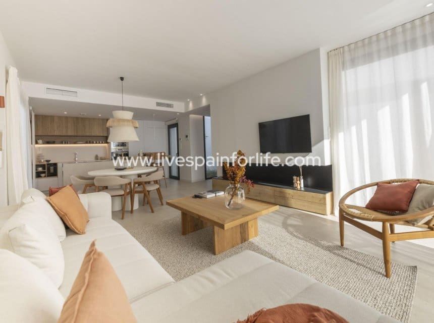 3 soverom Villa til salgs i Banos y Mendigo med svømmebasseng - € 389 900 (Ref: 10007514)