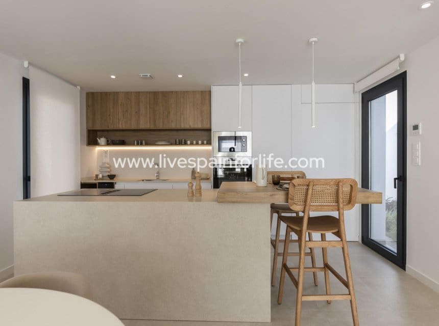 3 soverom Villa til salgs i Banos y Mendigo med svømmebasseng - € 389 900 (Ref: 10007514)