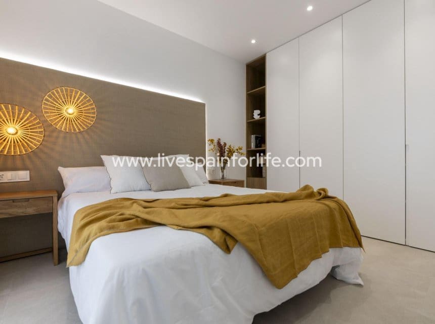 3 soverom Villa til salgs i Banos y Mendigo med svømmebasseng - € 389 900 (Ref: 10007514)