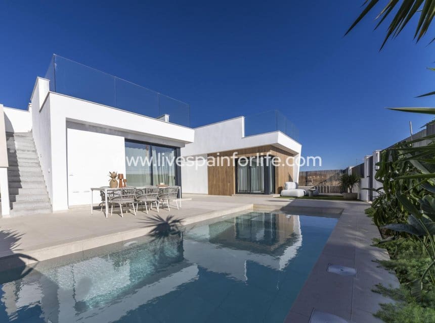 3 soverom Villa til salgs i Banos y Mendigo med svømmebasseng - € 389 900 (Ref: 10007514)