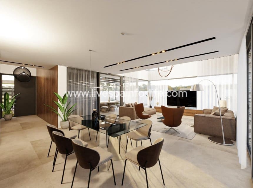 4 sypialnia Willa na sprzedaż w La Zenia z basenem garażem - 1 600 000 € (Ref: 10007517)