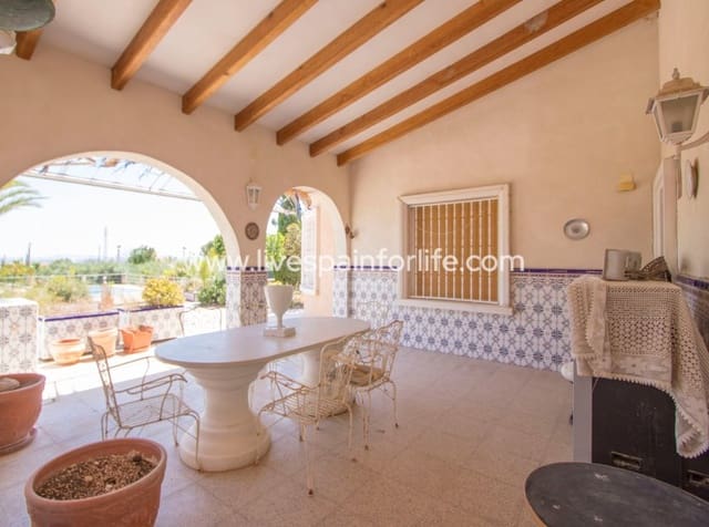 3 chambre Finca/Maison de Campagne à vendre à Albatera avec piscine garage - 349 000 € (Ref: 10007867)
