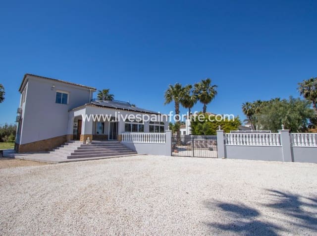 4 bedroom Finca/Country House for sale in Catral with pool garage - € 549,000 (Ref: 10007868)