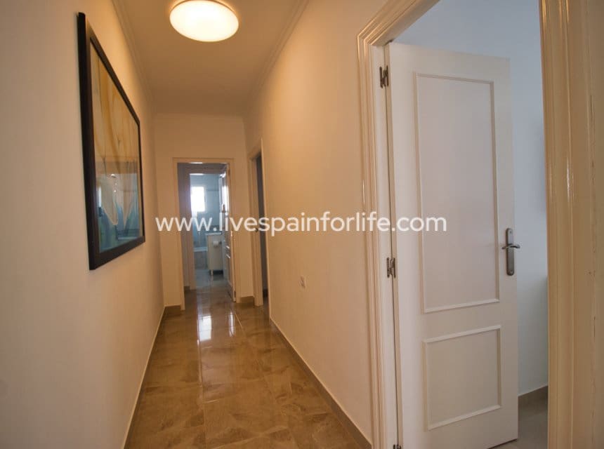 5 chambre Finca/Maison de Campagne à vendre à Albatera avec piscine - 560 000 € (Ref: 10035954)