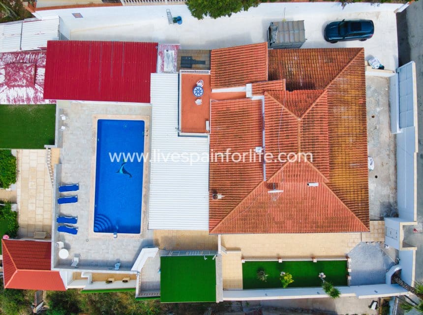 5 chambre Finca/Maison de Campagne à vendre à Albatera avec piscine - 560 000 € (Ref: 10035954)