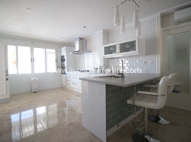 5 camera da letto Finca/Casa di Campagna in vendita in Albatera con piscina - 560.000 € (Rif: 10035955)