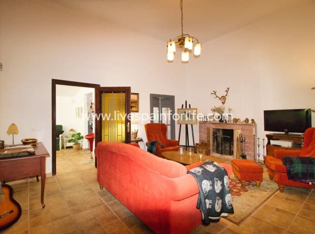 3 chambre Finca/Maison de Campagne à vendre à Dolores avec piscine garage - 495 000 € (Ref: 10036209)