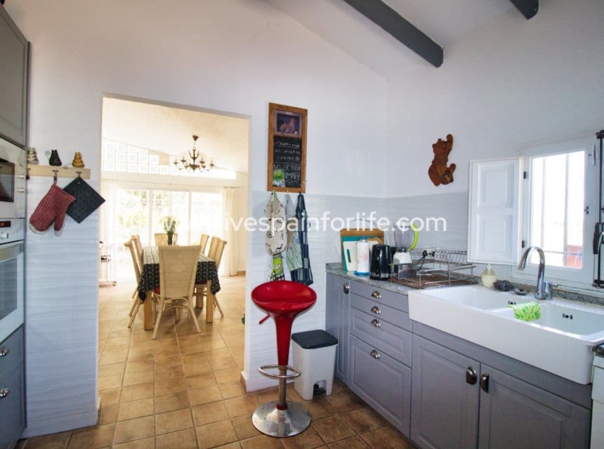 3 camera da letto Finca/Casa di Campagna in vendita in Dolores con piscina garage - 495.000 € (Rif: 10036209)