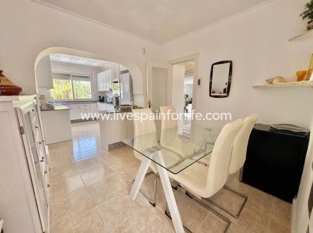 7 slaapkamer Finca/Landhuis te koop in Dolores met zwembad garage - € 629.000 (Ref: 10036210)