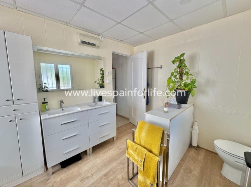 7 slaapkamer Finca/Landhuis te koop in Dolores met zwembad garage - € 629.000 (Ref: 10036210)