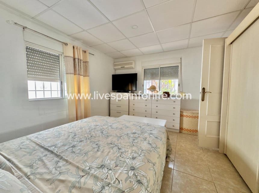 7 slaapkamer Finca/Landhuis te koop in Dolores met zwembad garage - € 629.000 (Ref: 10036210)