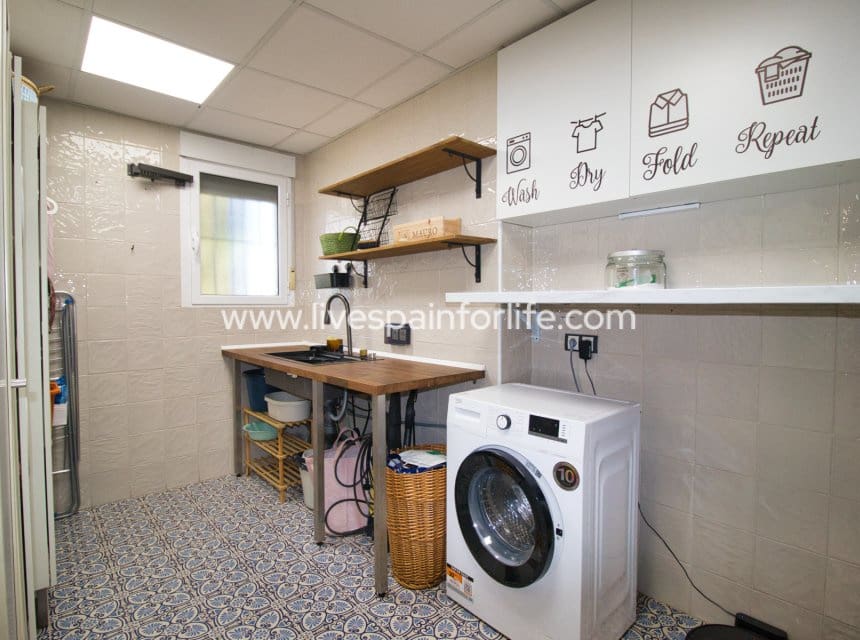 3 makuuhuone Maalaistalo myytävänä paikassa Callosa de Segura mukana uima-altaan - 480 000 € (Ref: 10036211)