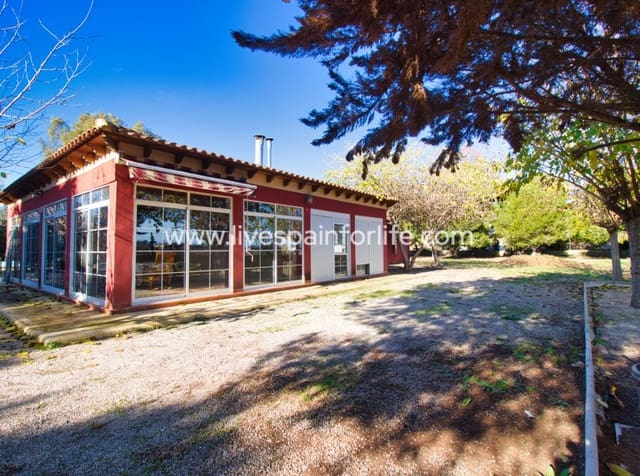 3 makuuhuone Maalaistalo myytävänä paikassa Callosa de Segura mukana uima-altaan - 480 000 € (Ref: 10036211)