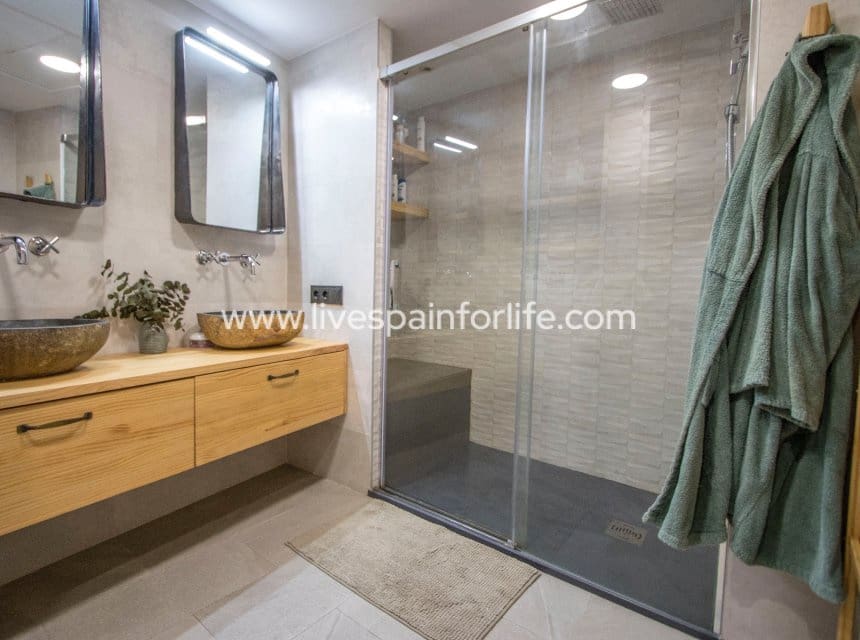 4 quarto Apartamento para venda em Albatera com garagem - 360 000 € (Ref: 10039000)