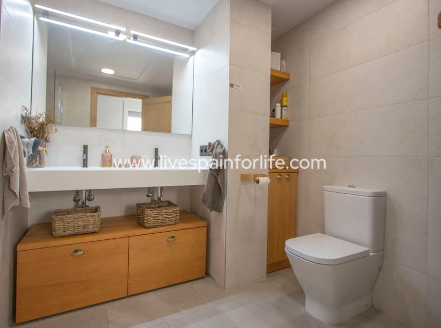 4 quarto Apartamento para venda em Albatera com garagem - 360 000 € (Ref: 10039000)