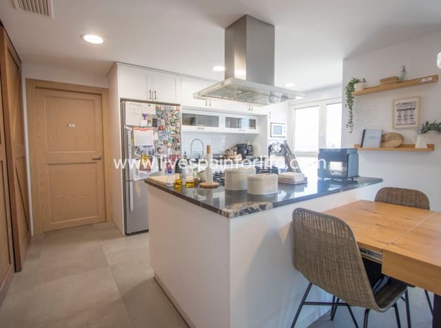 4 quarto Apartamento para venda em Albatera com garagem - 360 000 € (Ref: 10039000)