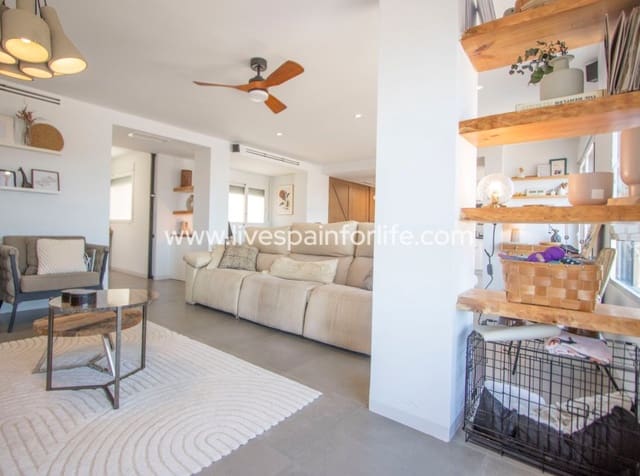 4 quarto Apartamento para venda em Albatera com garagem - 360 000 € (Ref: 10039000)