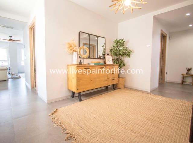 4 quarto Apartamento para venda em Albatera com garagem - 360 000 € (Ref: 10039000)