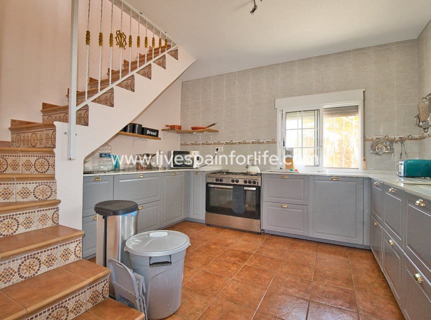 5 Zimmer Finca/Landgut zu verkaufen in Catral mit Pool - 399.000 € (Ref: 10039001)