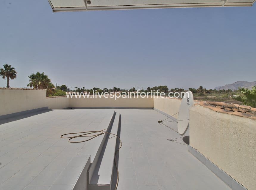 5 Zimmer Finca/Landgut zu verkaufen in Catral mit Pool - 399.000 € (Ref: 10039001)