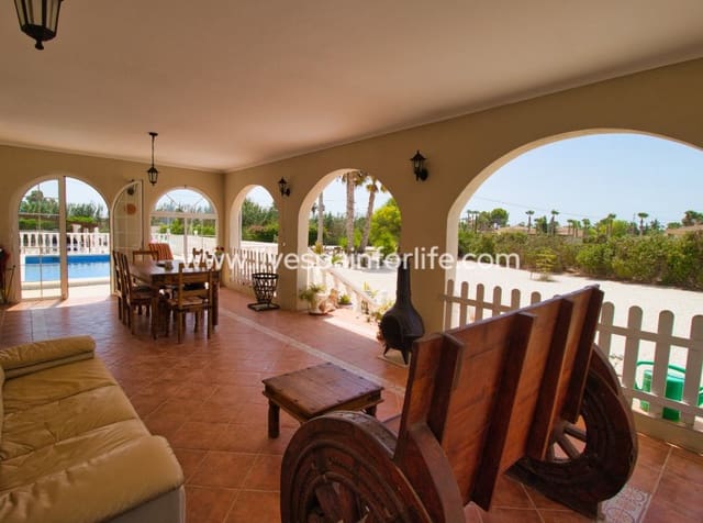 5 Zimmer Finca/Landgut zu verkaufen in Catral mit Pool - 399.000 € (Ref: 10039001)