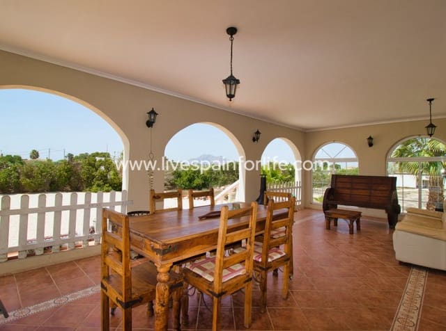 5 Zimmer Finca/Landgut zu verkaufen in Catral mit Pool - 399.000 € (Ref: 10039001)