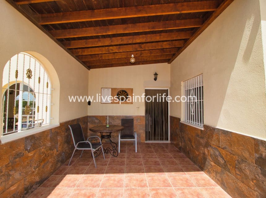 5 Zimmer Finca/Landgut zu verkaufen in Catral mit Pool - 399.000 € (Ref: 10039001)