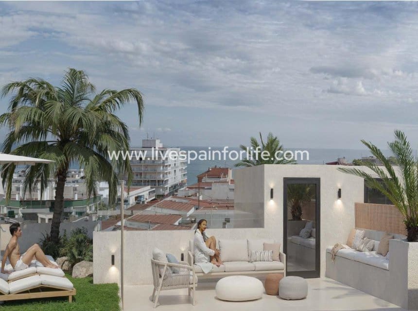 2 quarto Apartamento para venda em Torrevieja com piscina - 538 000 € (Ref: 10039118)