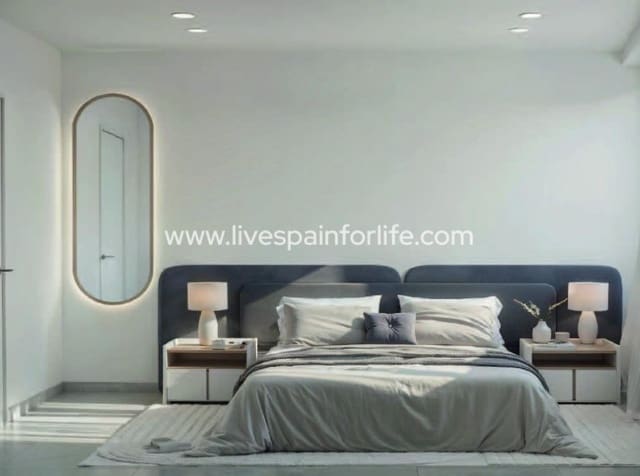 2 bedroom Apartment for sale in Las Piscinas Naturales, Torrevieja with pool - € 538,000 (Ref: 10039118)
