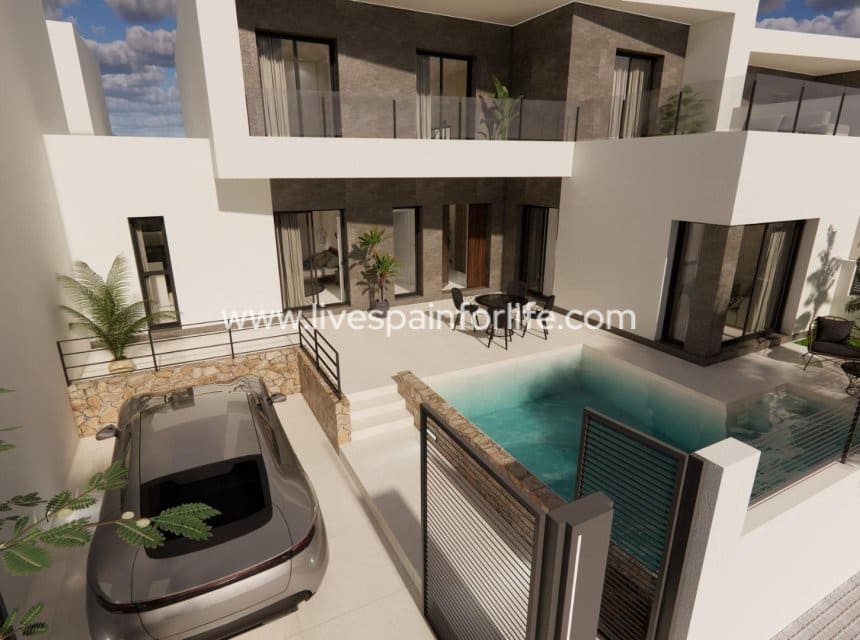 3 bedroom Semi-detached Villa for sale in Dolores with pool garage - € 450,000 (Ref: 10039122)