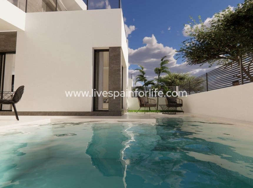 3 bedroom Semi-detached Villa for sale in Dolores with pool garage - € 450,000 (Ref: 10039122)