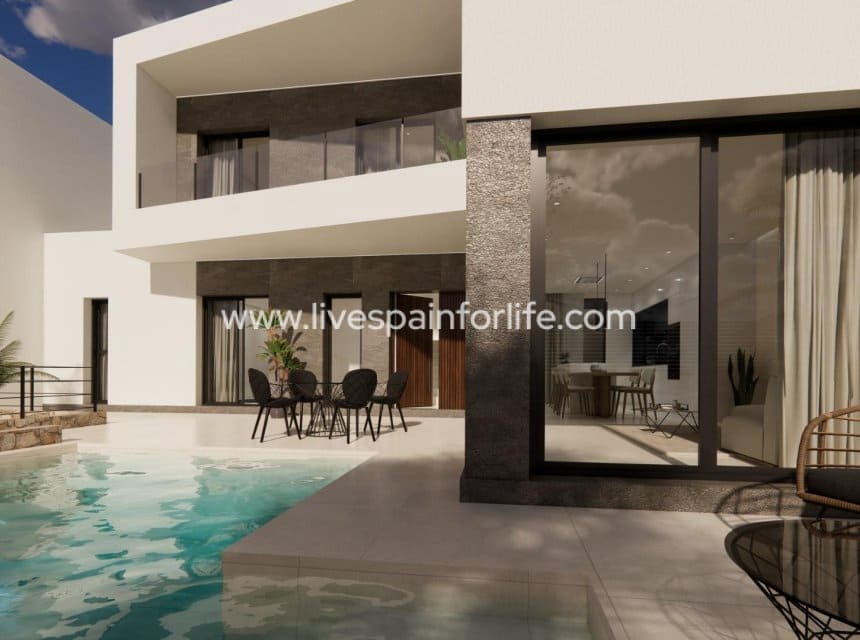 3 bedroom Semi-detached Villa for sale in Dolores with pool garage - € 450,000 (Ref: 10039122)