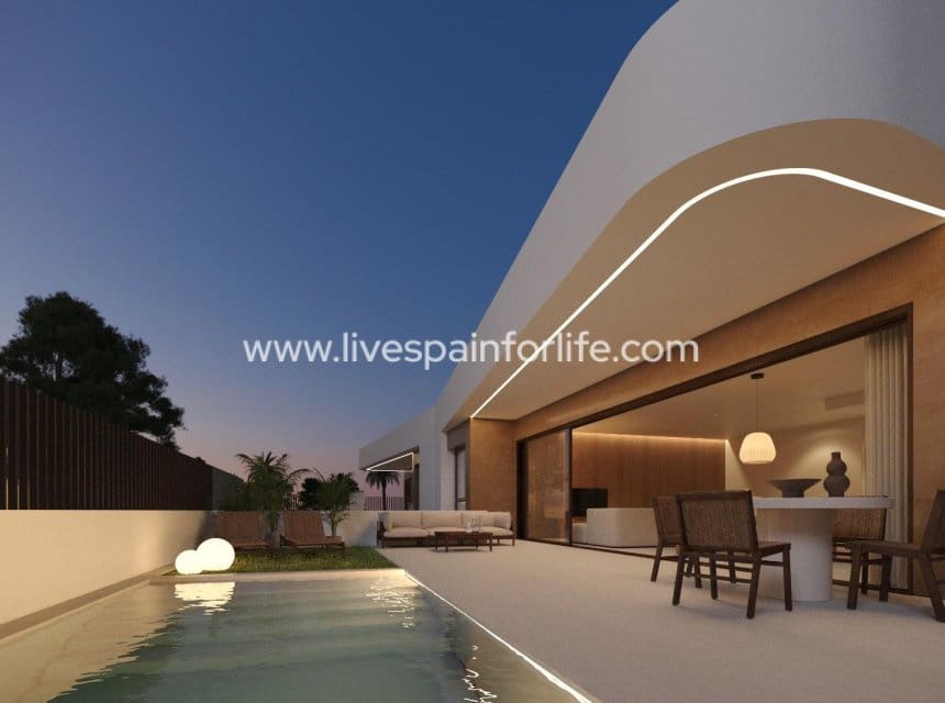 3 bedroom Villa for sale in Dolores with pool garage - € 419,900 (Ref: 10039125)
