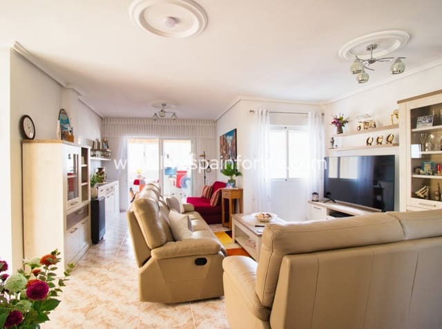 3 makuuhuone Huvila myytävänä paikassa Ciudad Quesada, Rojales mukana uima-altaan - 325 000 € (Ref: 10041438)