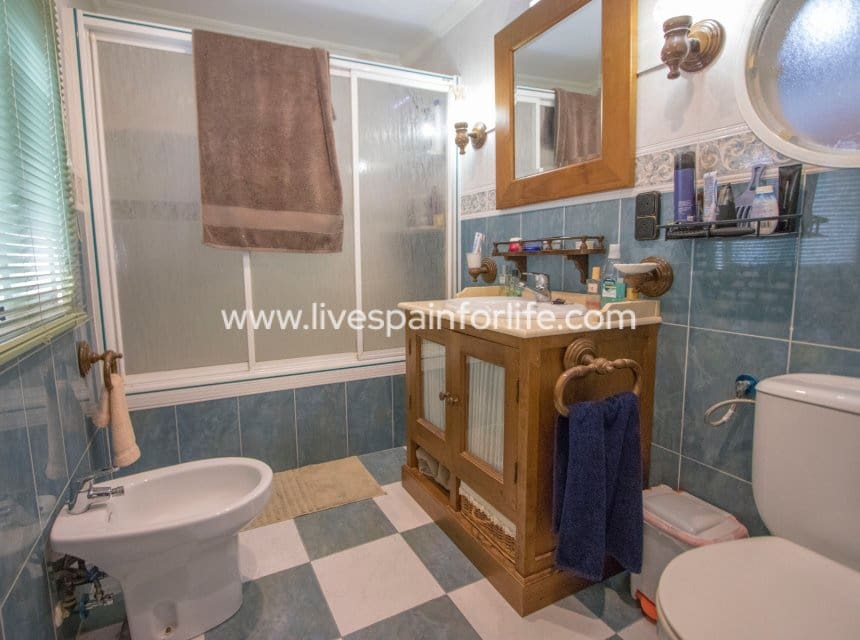 5 slaapkamer Bedrijf te koop in Albatera met zwembad garage - € 320.000 (Ref: 10041801)