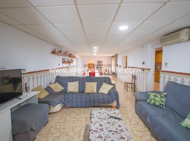 5 slaapkamer Bedrijf te koop in Albatera met zwembad garage - € 320.000 (Ref: 10041801)