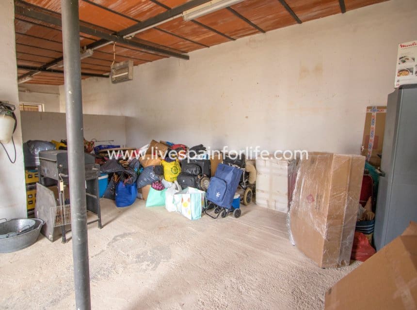 5 slaapkamer Bedrijf te koop in Albatera met zwembad garage - € 320.000 (Ref: 10041801)
