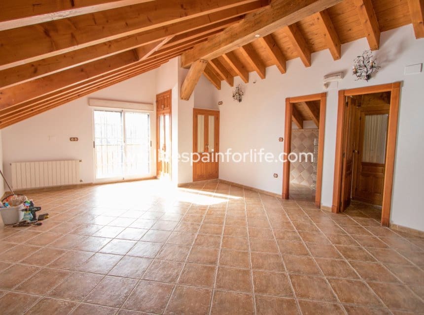 5 quarto Quinta/Casa Rural para venda em Catral com piscina garagem - 599 950 € (Ref: 10041802)