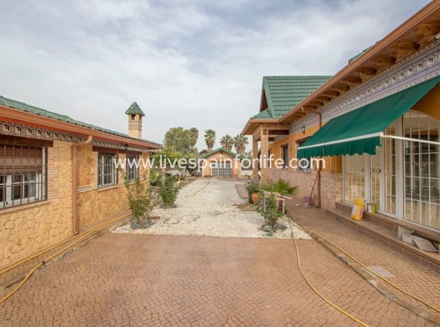 5 quarto Quinta/Casa Rural para venda em Catral com piscina garagem - 599 950 € (Ref: 10041802)