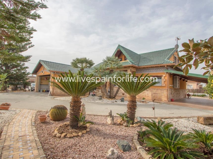 5 quarto Quinta/Casa Rural para venda em Catral com piscina garagem - 599 950 € (Ref: 10041802)