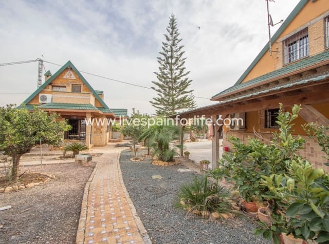 5 quarto Quinta/Casa Rural para venda em Catral com piscina garagem - 599 950 € (Ref: 10041802)