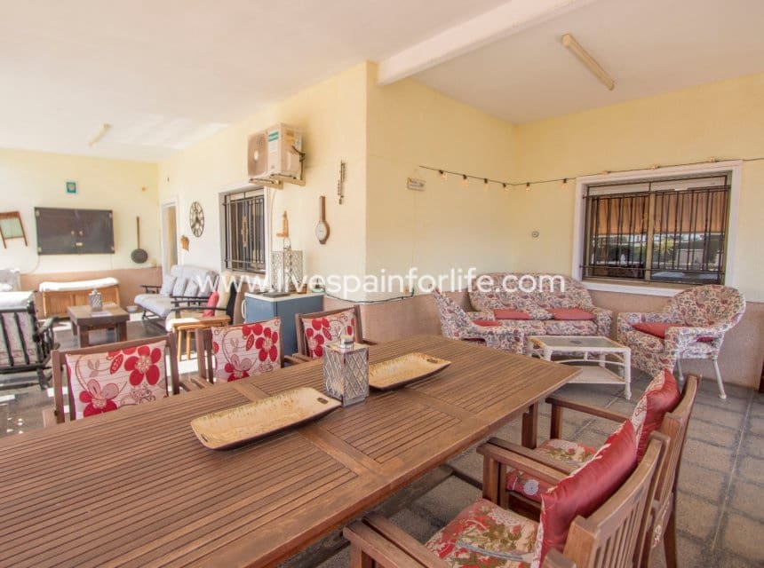 6 slaapkamer Finca/Landhuis te koop in Crevillente / Crevillent met zwembad garage - € 468.000 (Ref: 10041804)