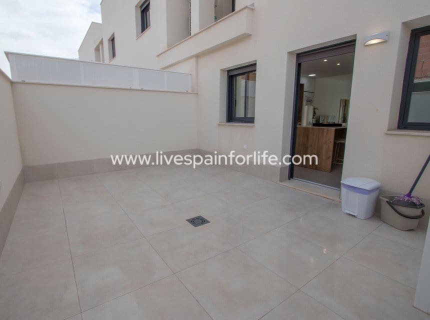2 quarto Casa em Banda para venda em Cox com piscina garagem - 223 000 € (Ref: 10041806)