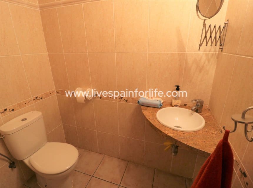 4 bedroom Finca/Country House for sale in Barinas with garage - € 350,000 (Ref: 10041809)
