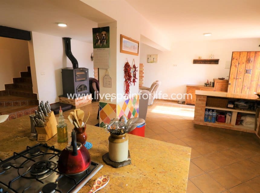 4 sypialnia Finka/Dom wiejski na sprzedaż w Macisvenda z garażem - 350 000 € (Ref: 10041810)