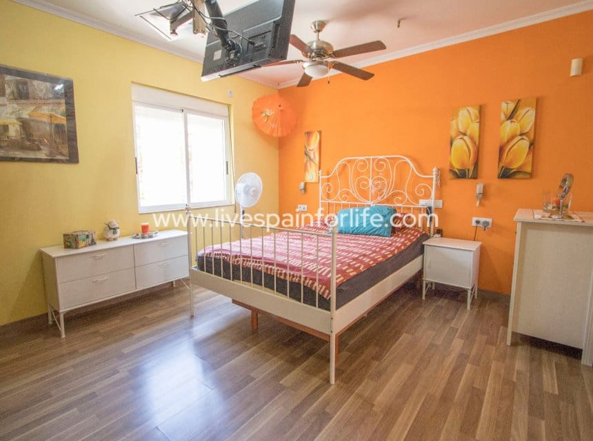 4 camera da letto Finca/Casa di Campagna in vendita in Albatera con piscina garage - 415.000 € (Rif: 10041814)