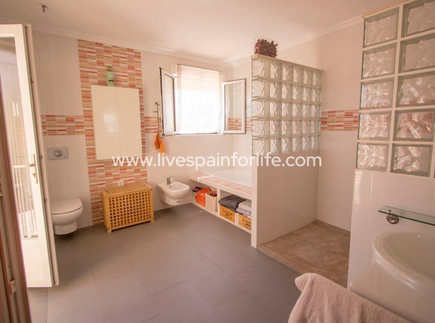 4 camera da letto Finca/Casa di Campagna in vendita in Albatera con piscina garage - 415.000 € (Rif: 10041814)