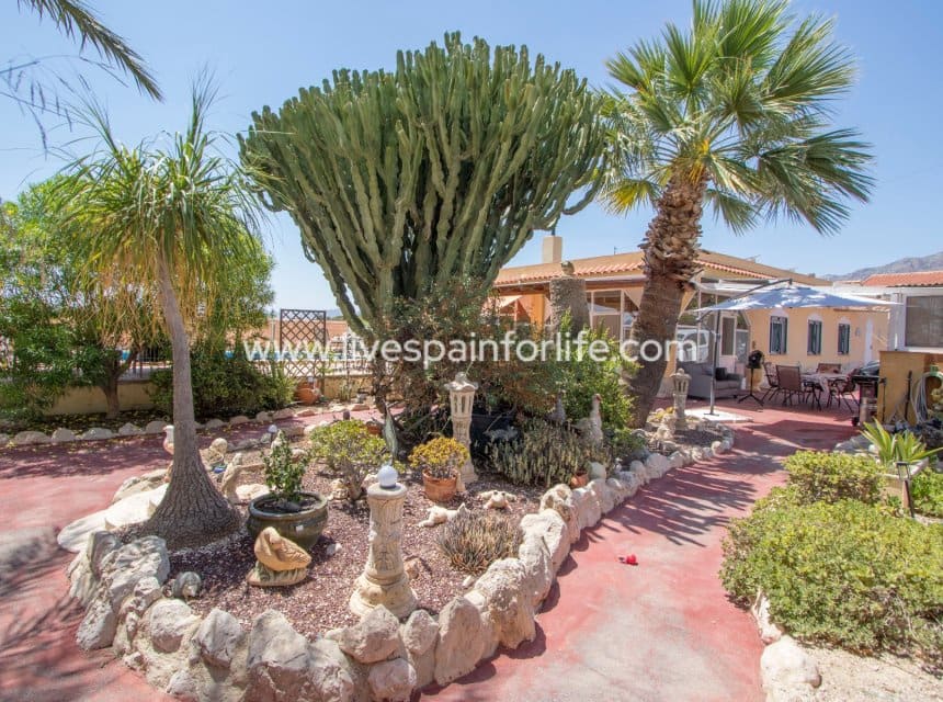 4 camera da letto Finca/Casa di Campagna in vendita in Albatera con piscina garage - 415.000 € (Rif: 10041814)