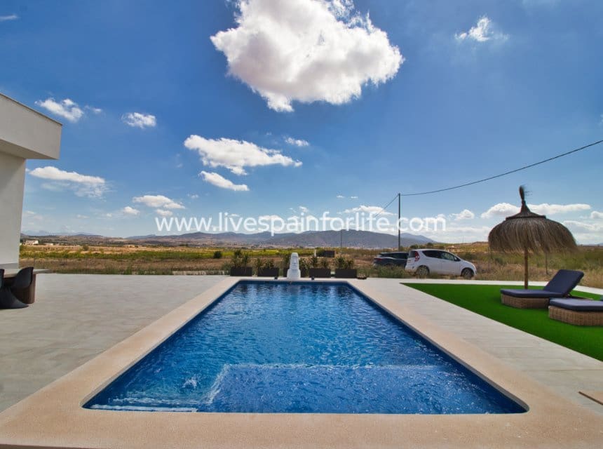 3 slaapkamer Finca/Landhuis te koop in Pinoso met zwembad garage - € 399.900 (Ref: 10041815)