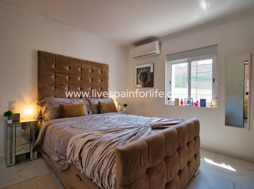 3 Zimmer Finca/Landgut zu verkaufen in Crevillente / Crevillent mit Pool Garage - 395.000 € (Ref: 10043587)